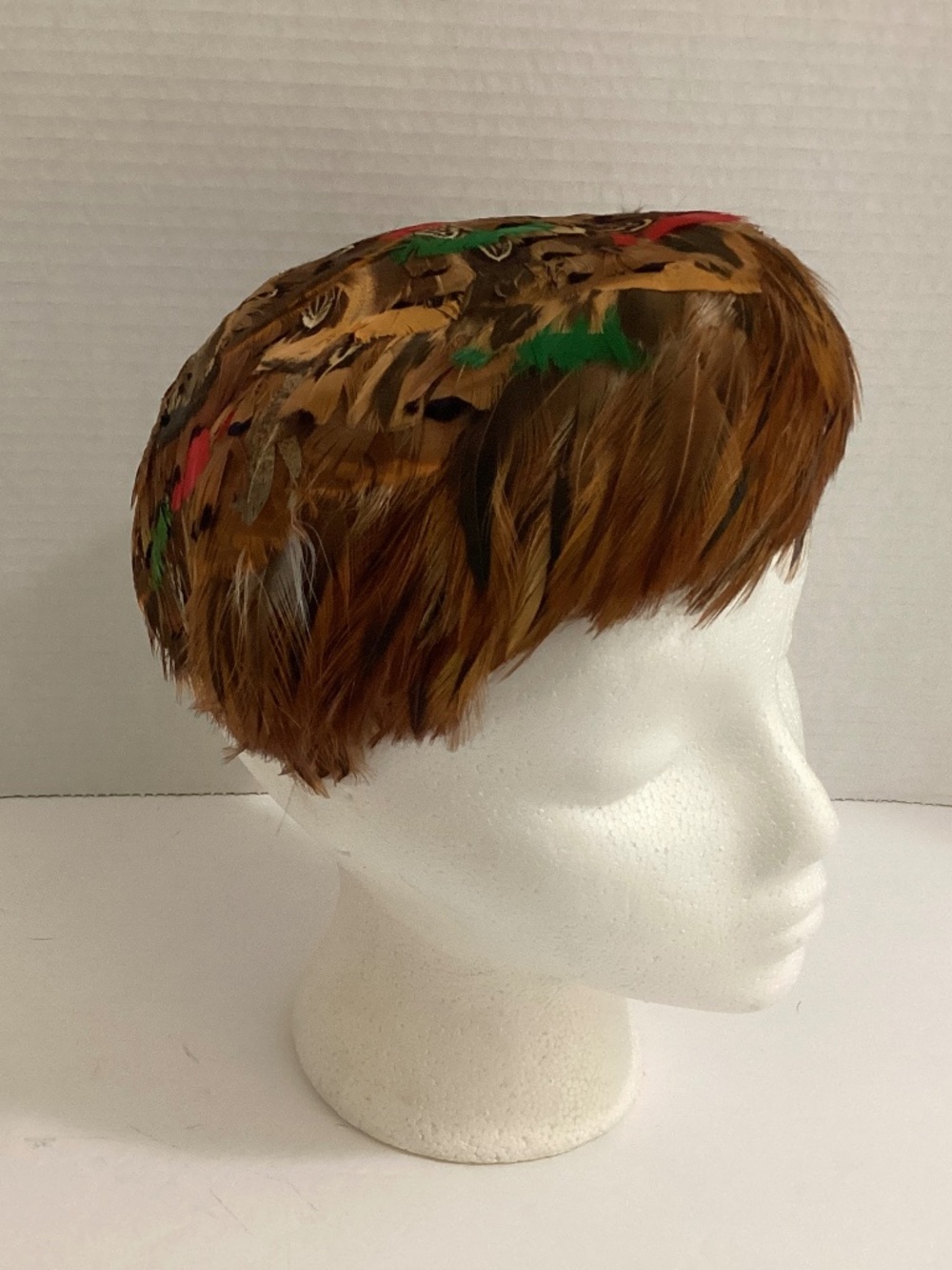 Vintage Multicolor Pheasant Feather Hat - Immaculate